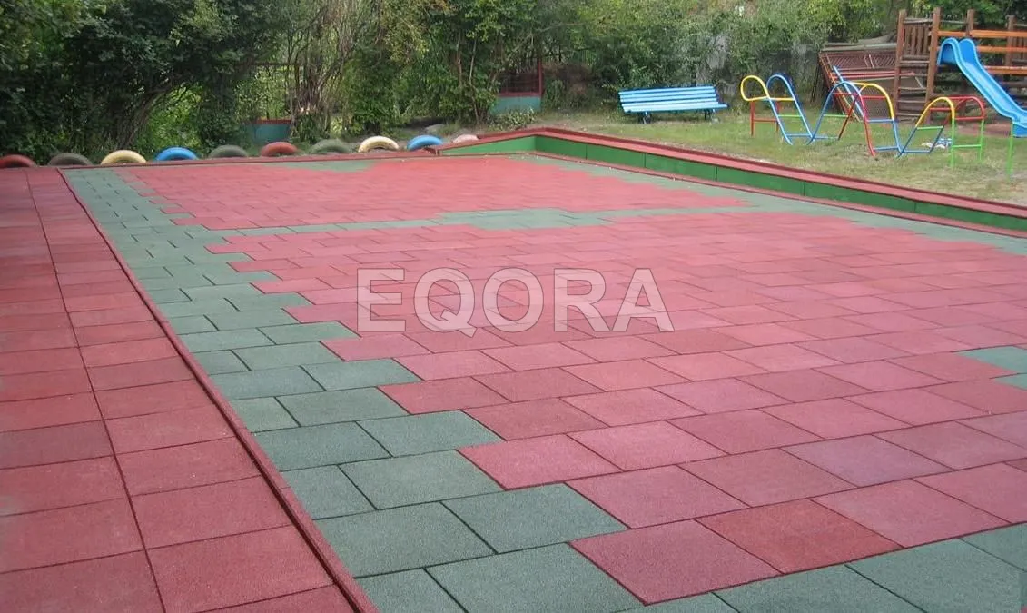 Резиновое покрытие из резиновой крошки для дорожек на даче в Орехово-Зуево